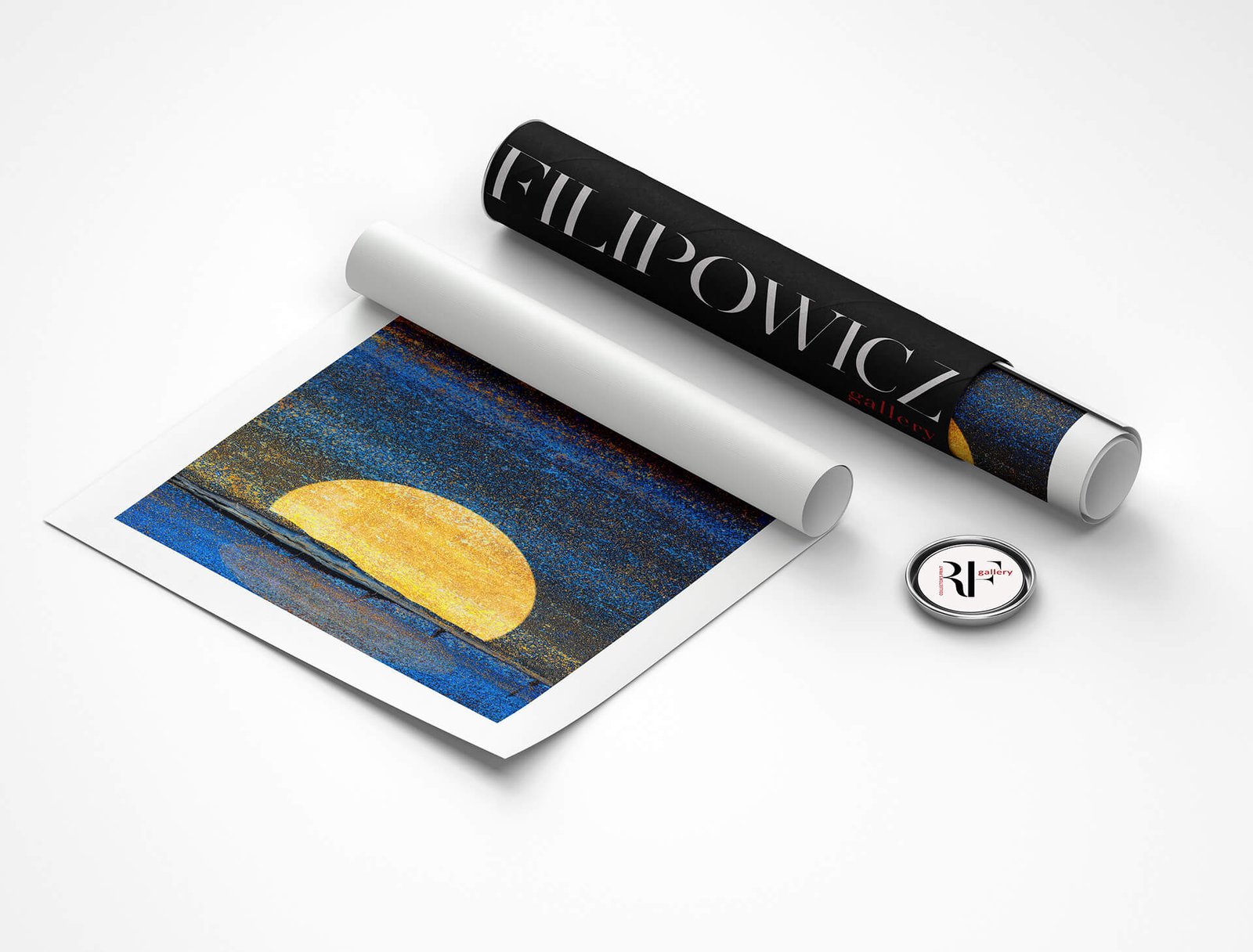 The Moon by Ryszard Filipowicz wydruk i tuba transportowa z logo